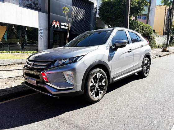 MITSUBISHI ECLIPSE CROSS 1.5 MIVEC TURBO GASOLINA HPE CVT MITSUBISHI ECLIPSE CROSS 1.5 MIVEC TURBO GASOLINA HPE CVT